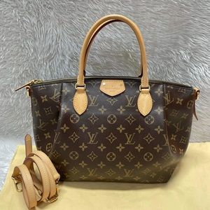 Turenne mm monogram in great condition! (SR0137 date code)